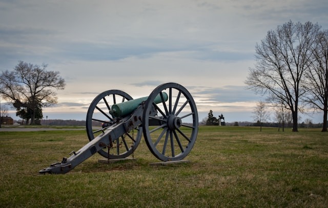 A civil war replica cannon.